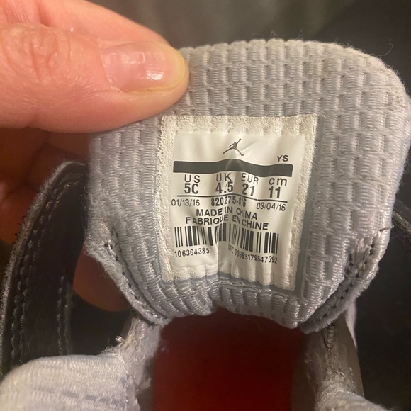 Toddler sneakers good condition - Picture 5 of 11